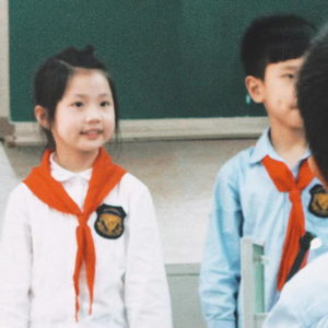 现实中女生被男生强奸的视频
